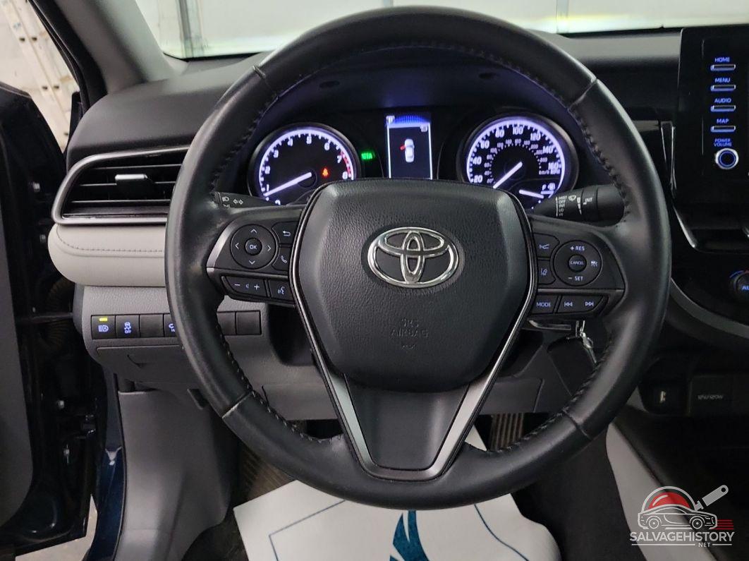 4T1G11AK5MU569647 2021 TOYOTA CAMRY photo no. 4