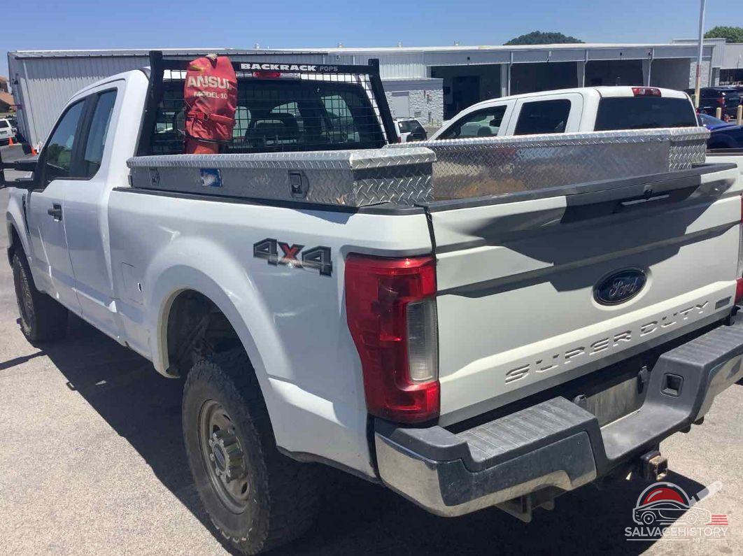 1FT7X2B6XHEF20387 2017 FORD F-250 photo no. 3