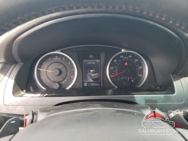 4T1BF1FK4HU337146 2017 TOYOTA CAMRY photo no. 9
