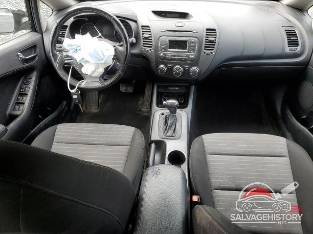 KNAFX4A89F5283797 2015 KIA FORTE photo no. 8