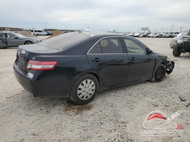 4T1BF3EK5AU104217 2010 TOYOTA CAMRY photo no. 3