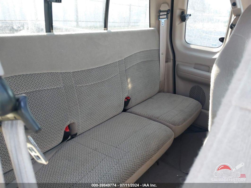 1FTRX18L3YKA13476 2000 FORD F-150 photo no. 8