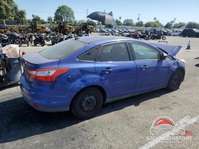 1FAHP3E28CL273836 2012 FORD FOCUS photo no. 3