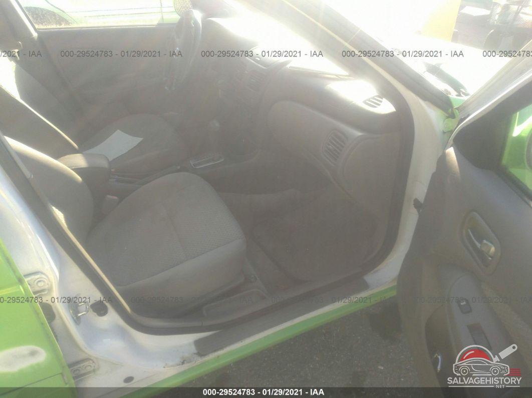 3N1CB51D64L488811 2004 NISSAN SENTRA photo no. 5
