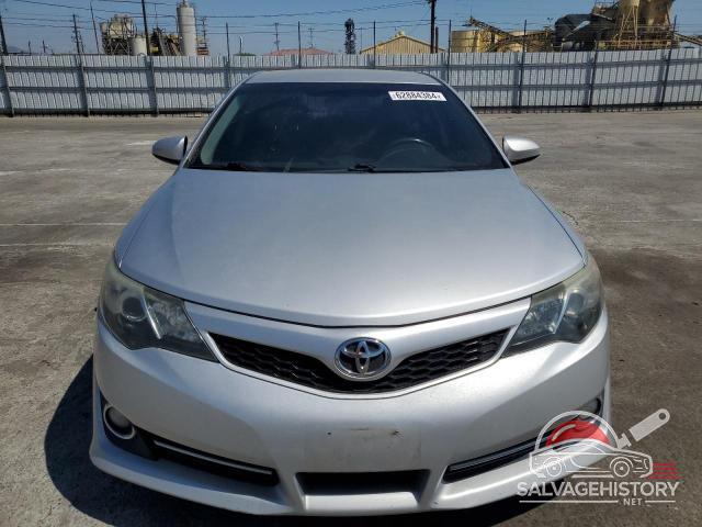 4T1BF1FK3EU441798 2014 TOYOTA CAMRY photo no. 5