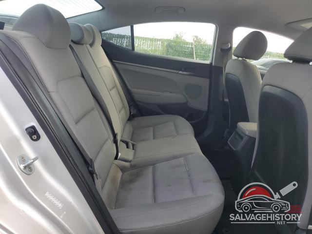 KMHD74LF0HU061868 2017 HYUNDAI ELANTRA photo no. 10