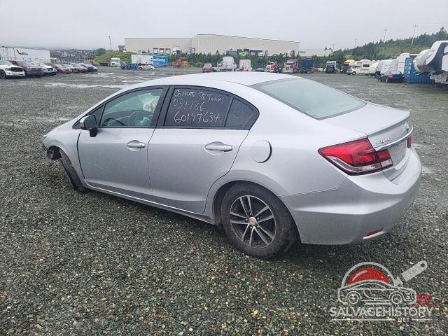 2HGFB2E4XFH034786 2015 HONDA CIVIC photo no. 2
