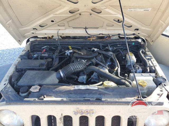 1J4BA3H10BL544921 2011 JEEP WRANGLER photo no. 12