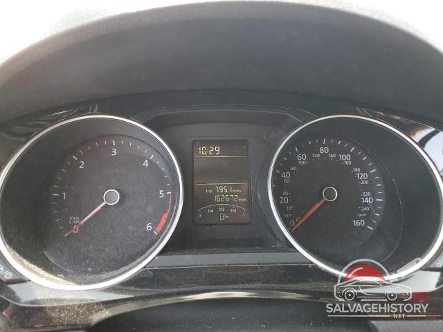 3VWLA7AJ3FM292305 2015 VOLKSWAGEN JETTA photo no. 9