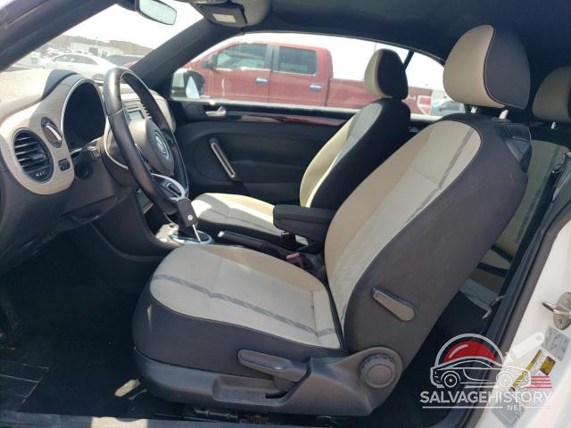 3VW5DAAT8JM502890 2018 VOLKSWAGEN BEETLE photo no. 7