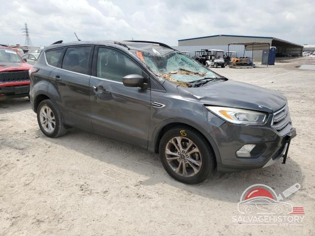 1FMCU0HD7JUA41594 2018 FORD ESCAPE photo no. 4