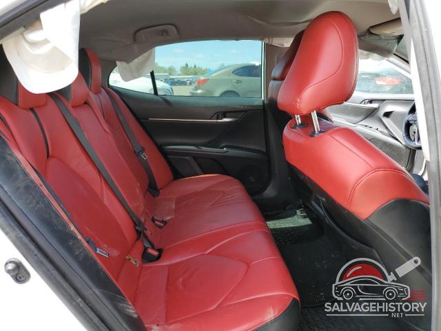 4T1G11AK9LU318841 2020 TOYOTA CAMRY photo no. 10