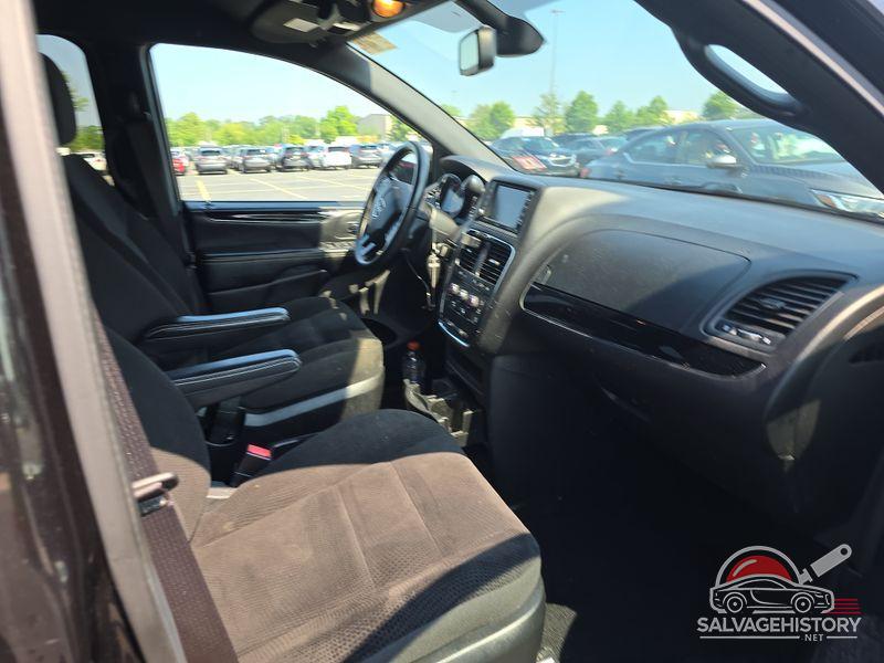2C4RDGBG9KR634883 2019 DODGE GRAND CARAVAN photo no. 8