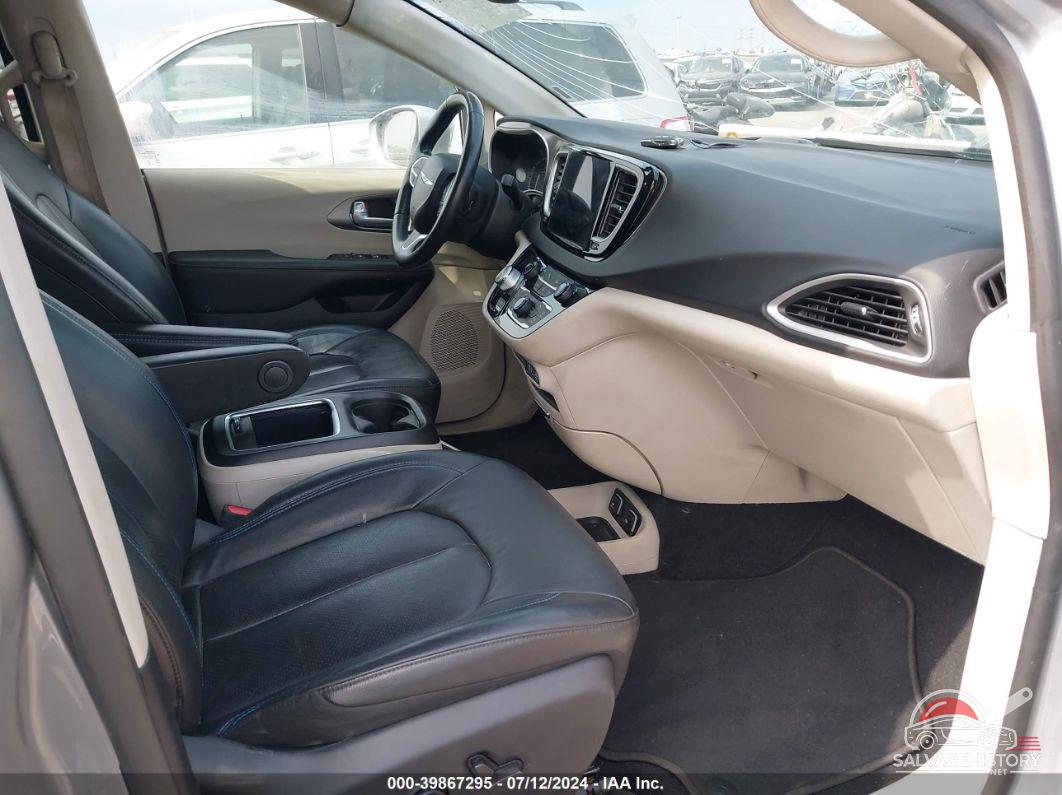 2C4RC1L73MR580630 2021 CHRYSLER PACIFICA HYBRID photo no. 5