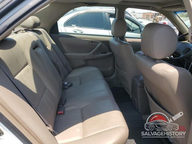 JT2BF28K810302509 2001 TOYOTA CAMRY photo no. 10