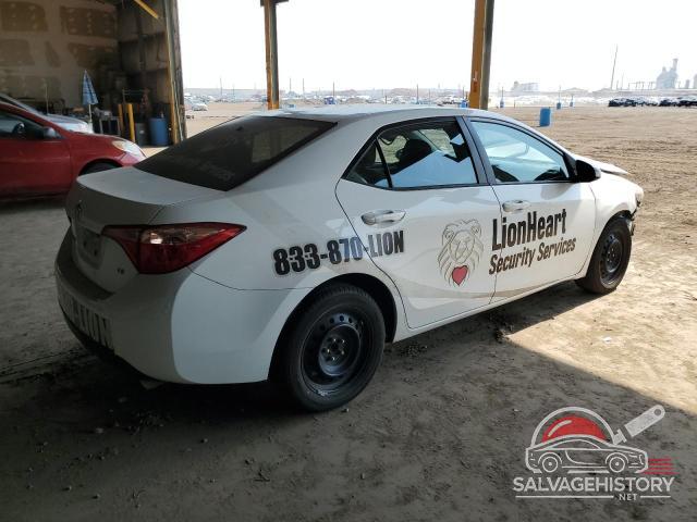 5YFBURHE7KP867096 2019 TOYOTA COROLLA photo no. 3