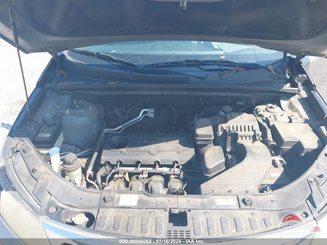 5XYKT3A1XBG052404 2011 KIA SORENTO photo no. 10