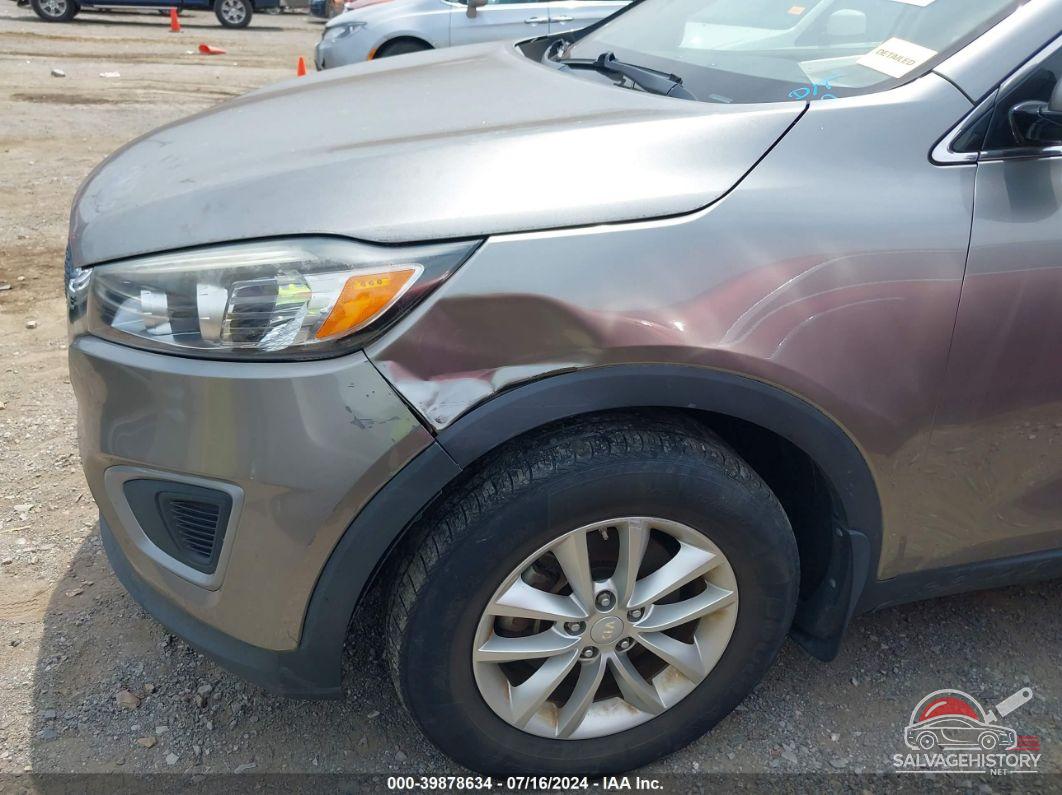 5XYPG4A39GG046599 2016 KIA SORENTO photo no. 6