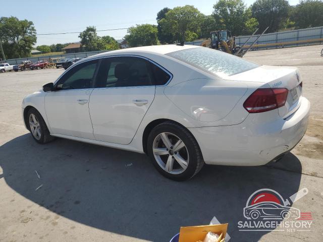 1VWBH7A30DC057643 2013 VOLKSWAGEN PASSAT photo no. 2