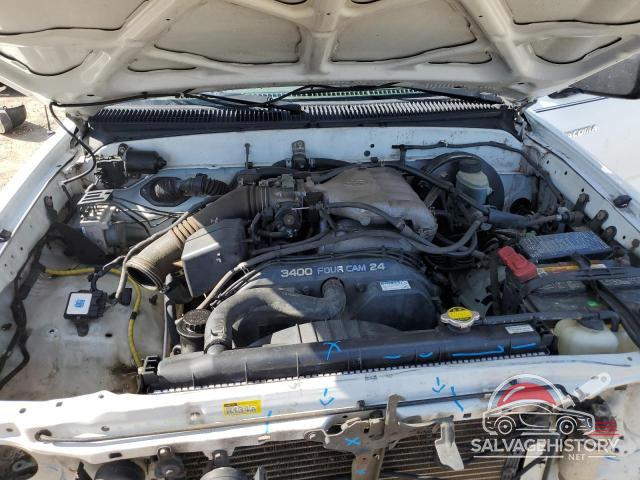5TEHN72N04Z441803 2004 TOYOTA TACOMA photo no. 11