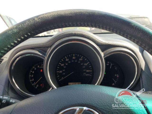 JTJHA31U940067184 2004 LEXUS RX330 photo no. 9