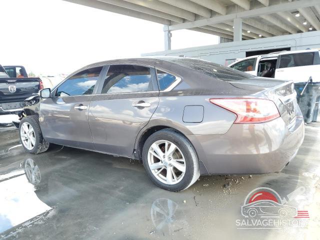 1N4AL3AP0DN478751 2013 NISSAN ALTIMA photo no. 2