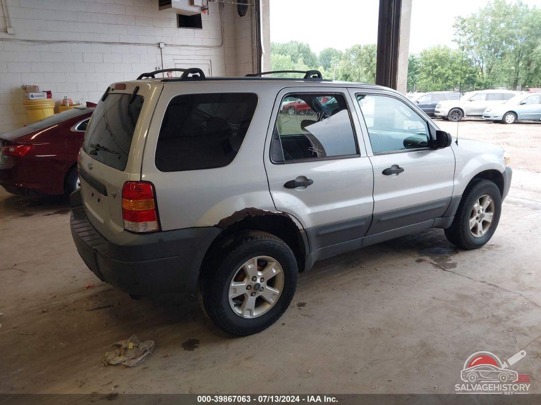 1FMYU03116KB33578 2006 FORD ESCAPE photo no. 4