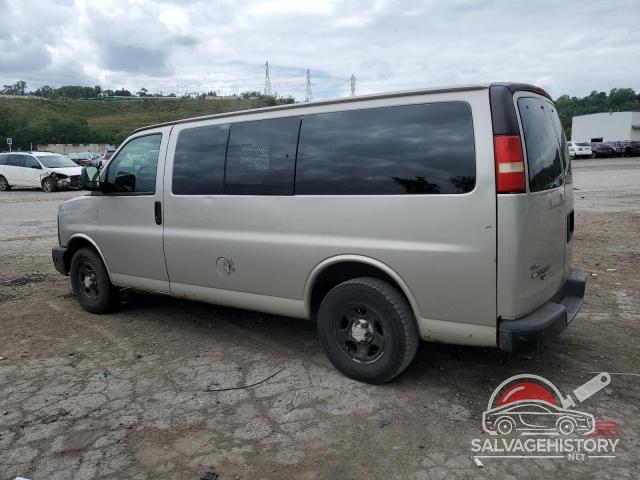 1GCFG154X81204754 2008 CHEVROLET EXPRESS photo no. 2