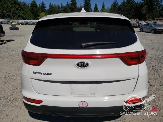 KNDPMCAC0H7112250 2017 KIA SPORTAGE photo no. 6