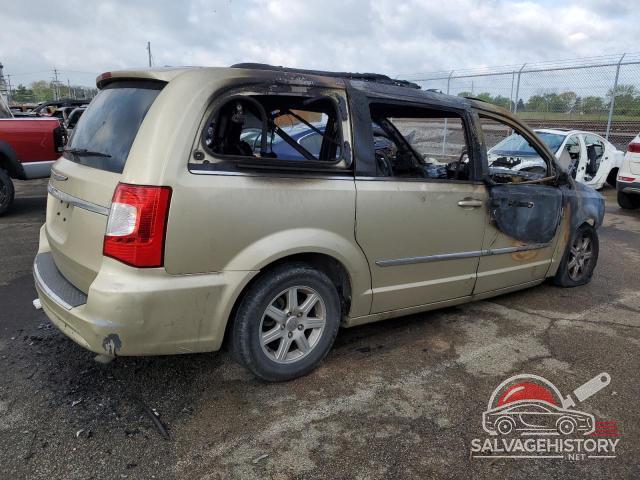 2A4RR5DG5BR798936 2011 CHRYSLER MINIVAN photo no. 3