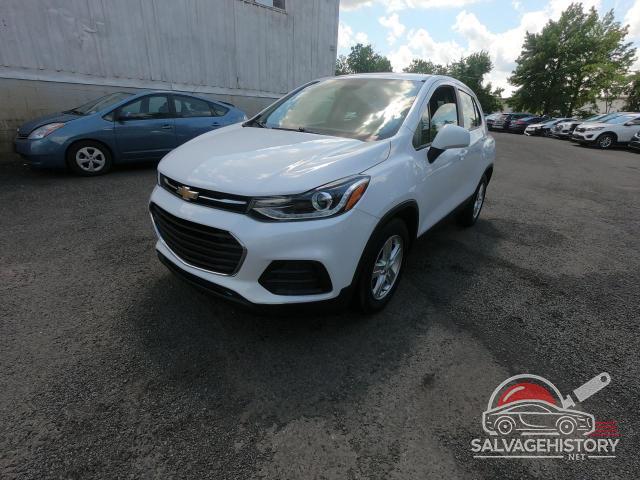 3GNCJKSB3LL121477 2020 CHEVROLET TRAX photo no. 2