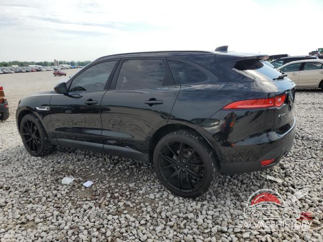 SADCJ2BN8HA096128 2017 JAGUAR F-PACE photo no. 2