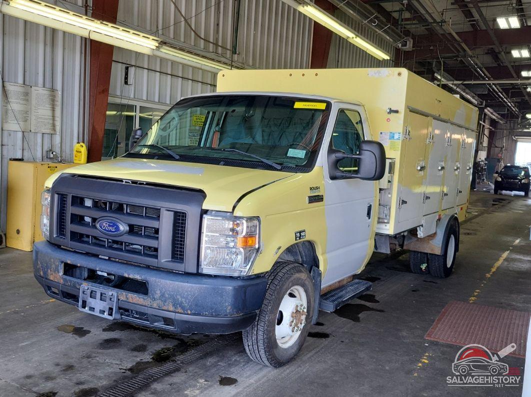 1FDXE4FS5HDC69093 2017 FORD ECONOLINE photo no. 6