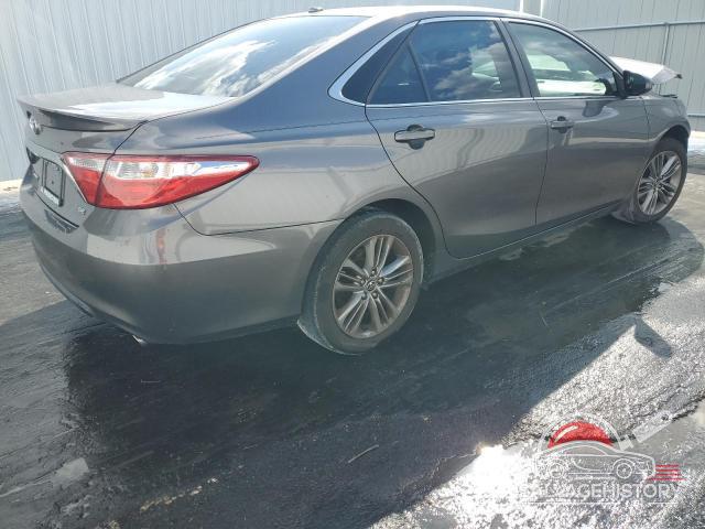 4T1BF1FK9FU029189 2015 TOYOTA CAMRY photo no. 3