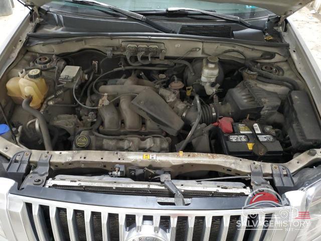 4M2CU911X8KJ15065 2008 MERCURY MARINER photo no. 12
