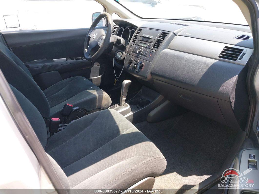 3N1BC1AP3AL448936 2010 NISSAN VERSA photo no. 5