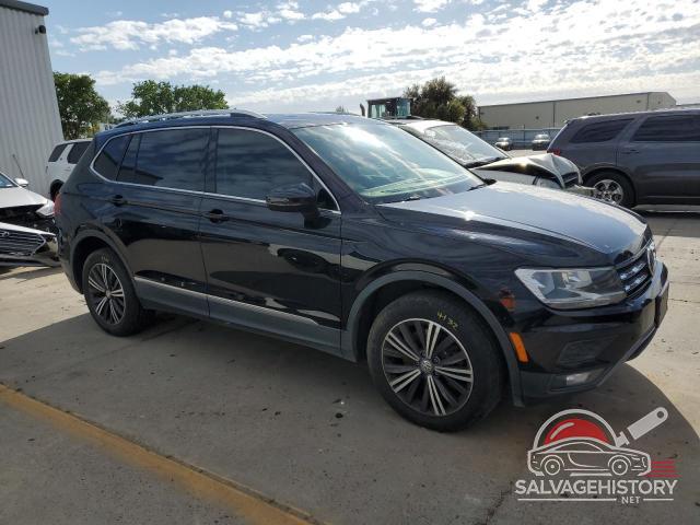 3VV3B7AX6JM070176 2018 VOLKSWAGEN TIGUAN photo no. 4