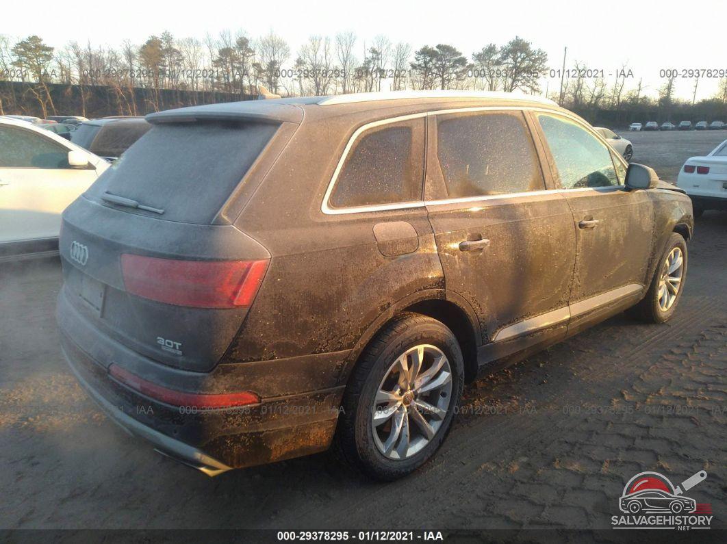 WA1LAAF75JD036548 2018 AUDI Q7 photo no. 4