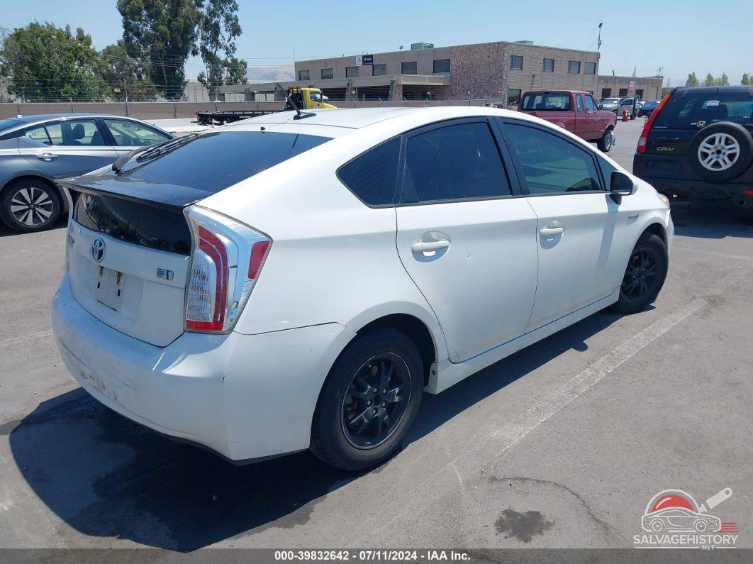 JTDKN3DU7C5477041 2012 TOYOTA PRIUS photo no. 4