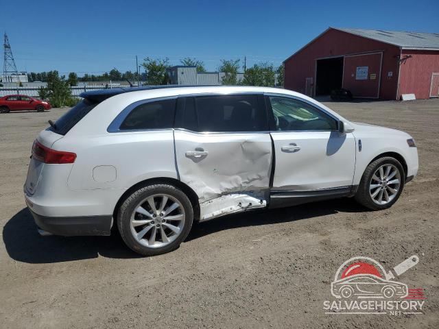 2LMHJ5AT0ABJ06003 2010 LINCOLN MKT photo no. 3