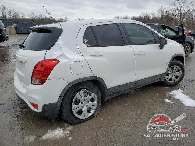 3GNCJKSB8JL196852 2018 CHEVROLET TRAX photo no. 3