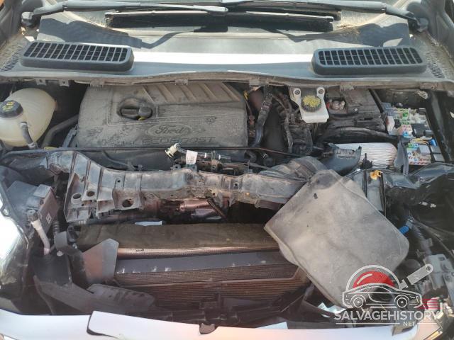 1FMCU0GD1HUA48262 2017 FORD ESCAPE photo no. 12