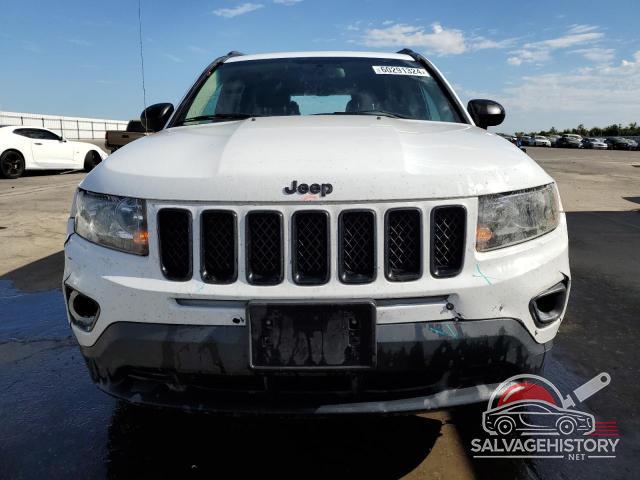 1C4NJCBA9FD427799 2015 JEEP COMPASS photo no. 5