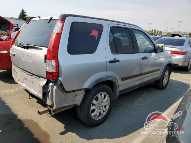 JHLRD78815C042359 2005 HONDA CRV photo no. 3