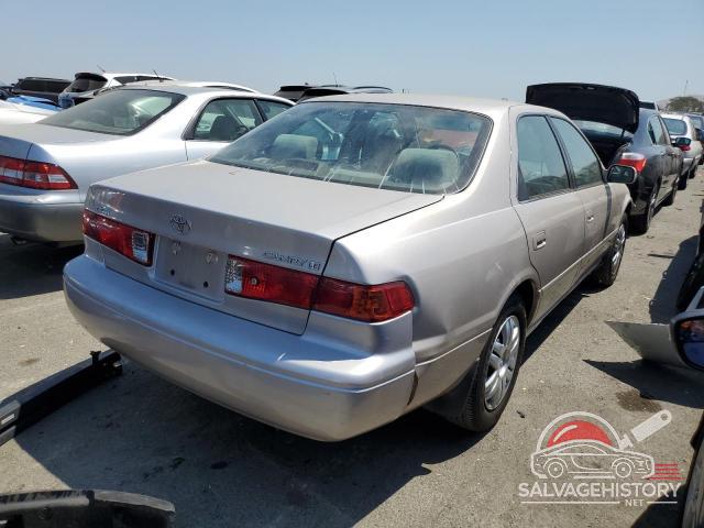 4T1BG22K71U114940 2001 TOYOTA CAMRY photo no. 3