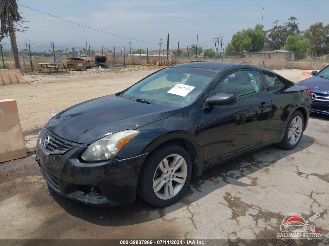 1N4AL2EP3DC240246 2013 NISSAN ALTIMA photo no. 2