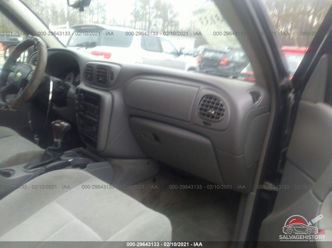 1GNET16S656116259 2005 CHEVROLET TRAILBLAZER photo no. 5
