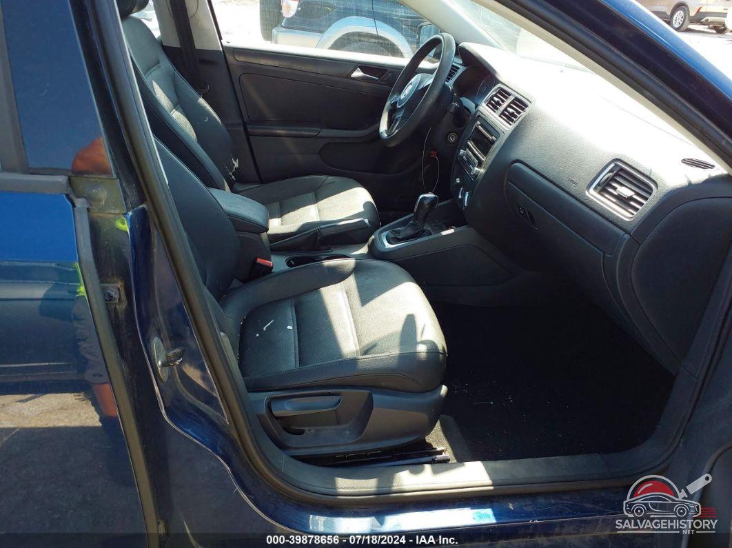 3VWDP7AJ2CM373617 2012 VOLKSWAGEN JETTA photo no. 5