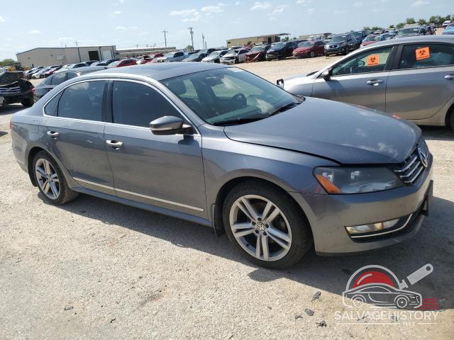 1VWBN7A3XDC052264 2013 VOLKSWAGEN PASSAT photo no. 4