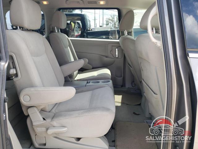 JN8AE2KP3F9128253 2015 NISSAN QUEST photo no. 11